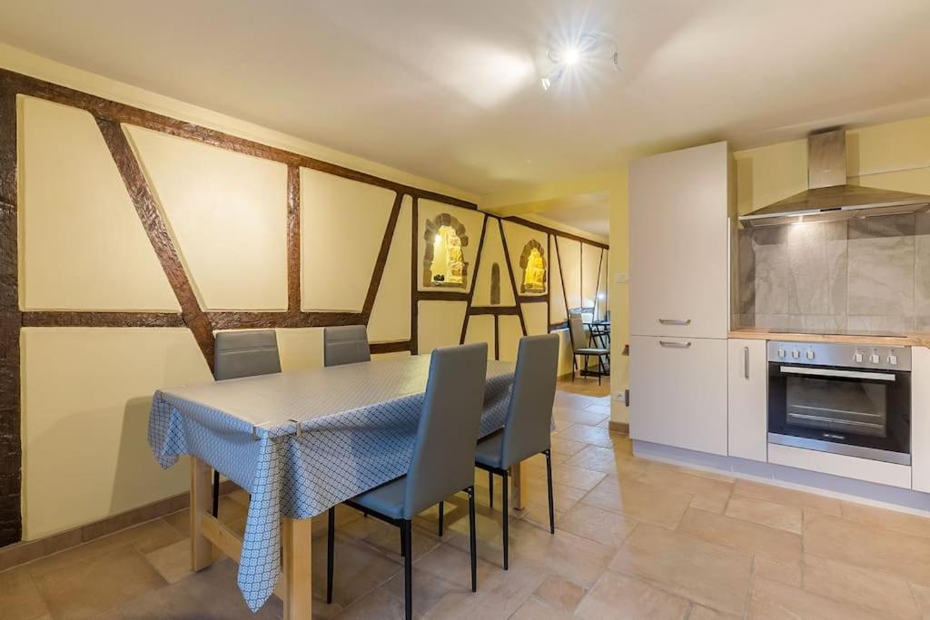 Apartament Court Sejour Houssen Zewnętrze zdjęcie